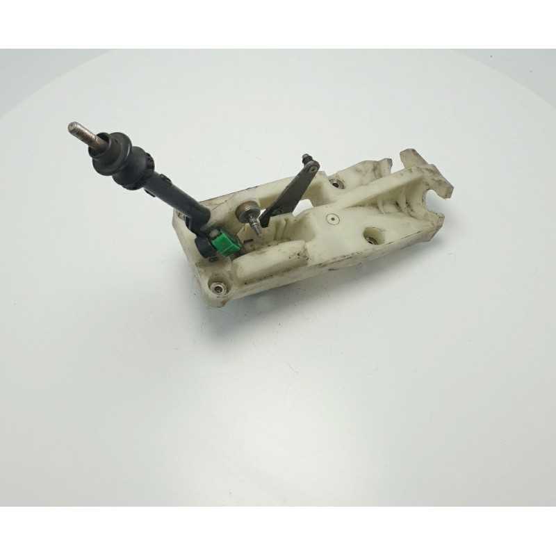 V031008 torretta leva cambio Nissan X-Trail 6M 4X4 2001-06 V031008 torretta leva cambio Nissan X-Trail 6M 4X4 2001-06
