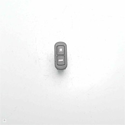 93550-3E000 Interruttore pulsante gruppo comando Kia Sorento 4x4 2.5d 2005 apertura sportello carburante