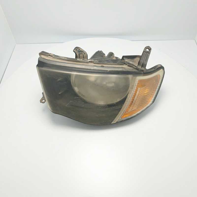 Faro fanale proiettore anteriore sinistro Mitsubishi L200 2005-09 doppiacabina 4X4 da lucidare Faro fanale proiettore anteriore sinistro Mitsubishi L200 2005-09 doppiacabina 4X4 da lucidare