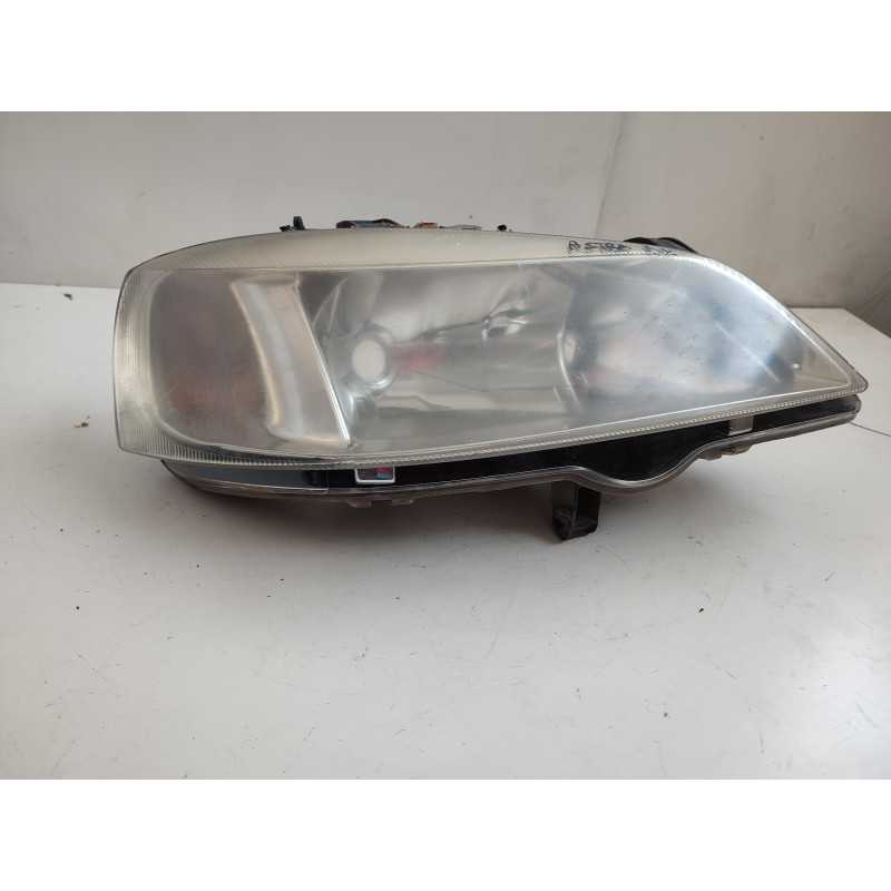 Faro opel astra destro