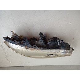 Faro opel astra destro