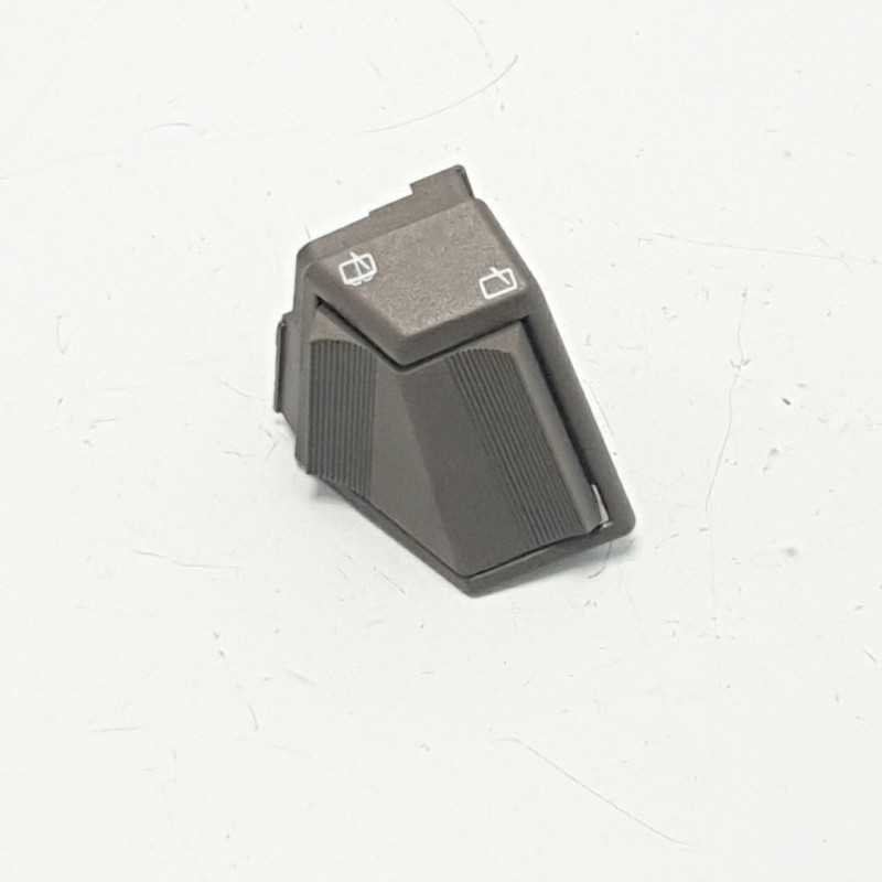 95588290 pulsante interruttore comando tergilunotto Citroen BX Epoca colore marrone 95588290 pulsante interruttore comando tergilunotto Citroen BX Epoca colore marrone