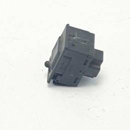 Interruttore pulsante comando regolazione specchietti elettrici Nissan Terrano MK1 