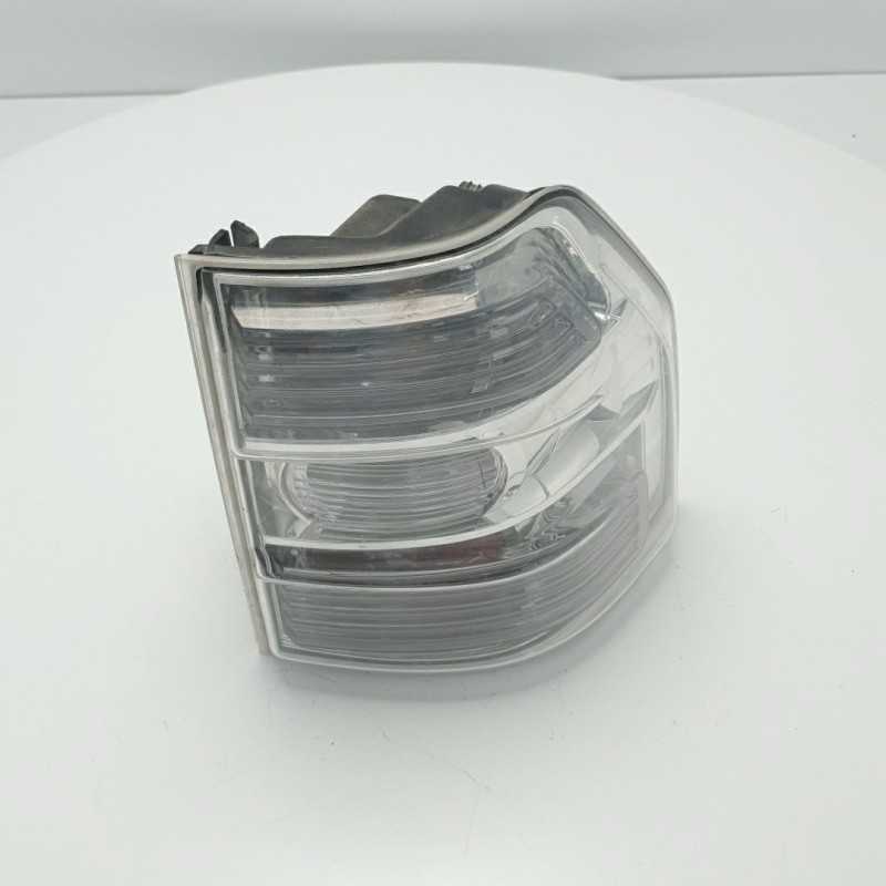 220-87872 faro fanale gruppo ottico stop posteriore destro Mitsubishi Pajero W8 W9 lato passeggero Koito 220-87872 faro fanale gruppo ottico stop posteriore destro Mitsubishi Pajero W8 W9 lato passeggero Koito