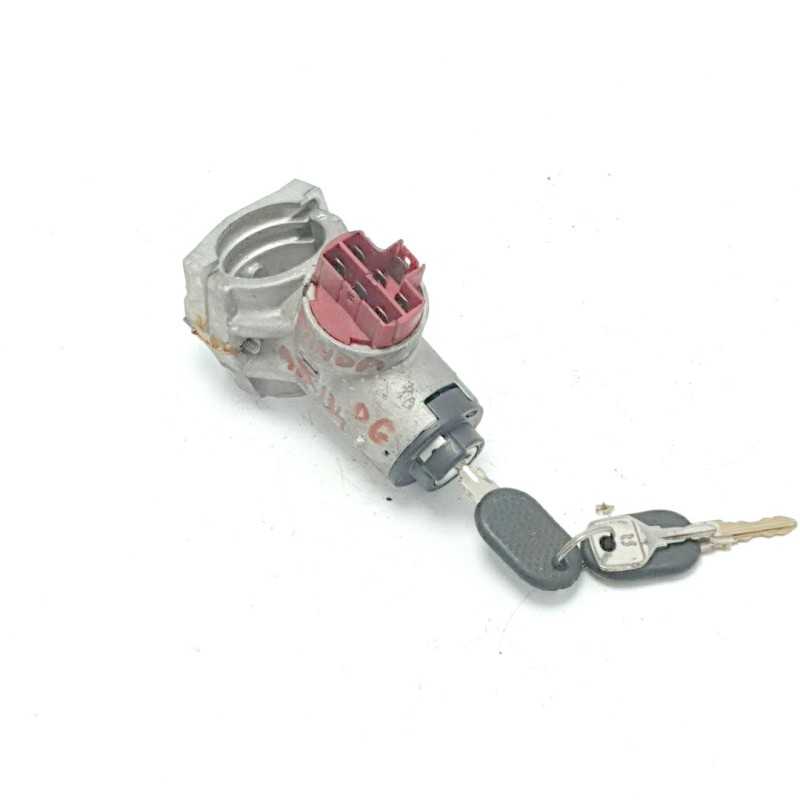 Blocchetto bloccasterzo accensione avviamento Fiat Panda 141 1986-99 con chiave 7pin Blocchetto bloccasterzo accensione avviamento Fiat Panda 141 1986-99 con chiave 7pin