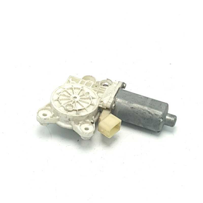 A2118202942 motorino alzavetro alzacristallo anteriore sinistra Mercedes W211 classe E 2002-09 Bosch 6pin A2118202942 motorino alzavetro alzacristallo anteriore sinistra Mercedes W211 classe E 2002-09 Bosch 6pin