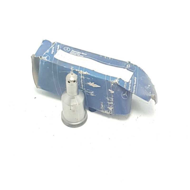 A6010103152 precamera testata motore Mercedes W124 W901 classe E coupè Sprinter 1993 originale A6010103152 precamera testata motore Mercedes W124 W901 classe E coupè Sprinter 1993 originale