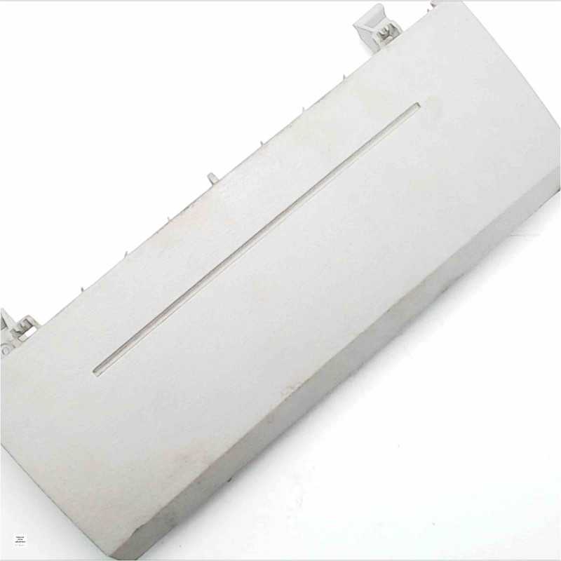 P0ZJ88BDAAE Cruscotto rivestimento copriginocchio Chrysler Pt Cruiser 2.2 CRD 110Kw 2008 5 marce P0ZJ88BDAAE Cruscotto rivestimento copriginocchio Chrysler Pt Cruiser 2.2 CRD 110Kw 2008 5 marce