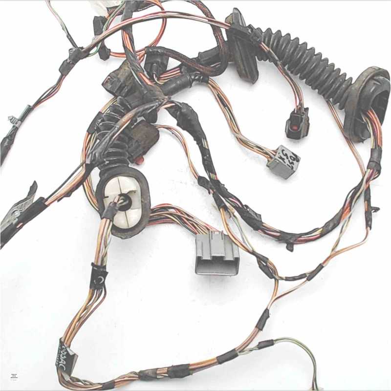 P04795660AC Cablaggio impianto elettrico portiera post sx Chrysler Pt Cruiser 2.2 CRD 110Kw 2008 5 marce P04795660AC Cablaggio impianto elettrico portiera post sx Chrysler Pt Cruiser 2.2 CRD 110Kw 2008 5 marce