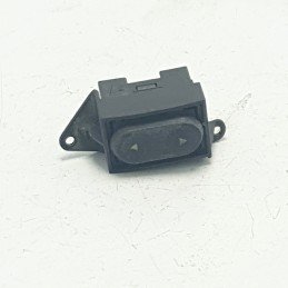 Pulsante interruttore comando alzavetro alzacristallo destro Fiat Barchetta 1994-05 4pin