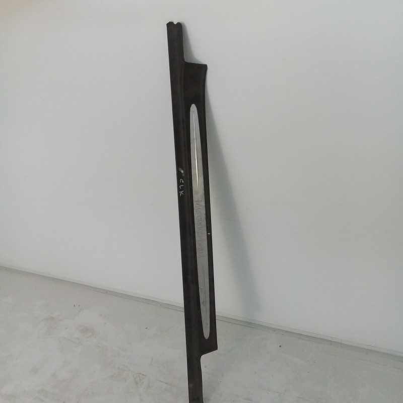 A2096800235 Rivestimento sottoporta anteriore destro Mercedes CLK C209 W209 2002-10
