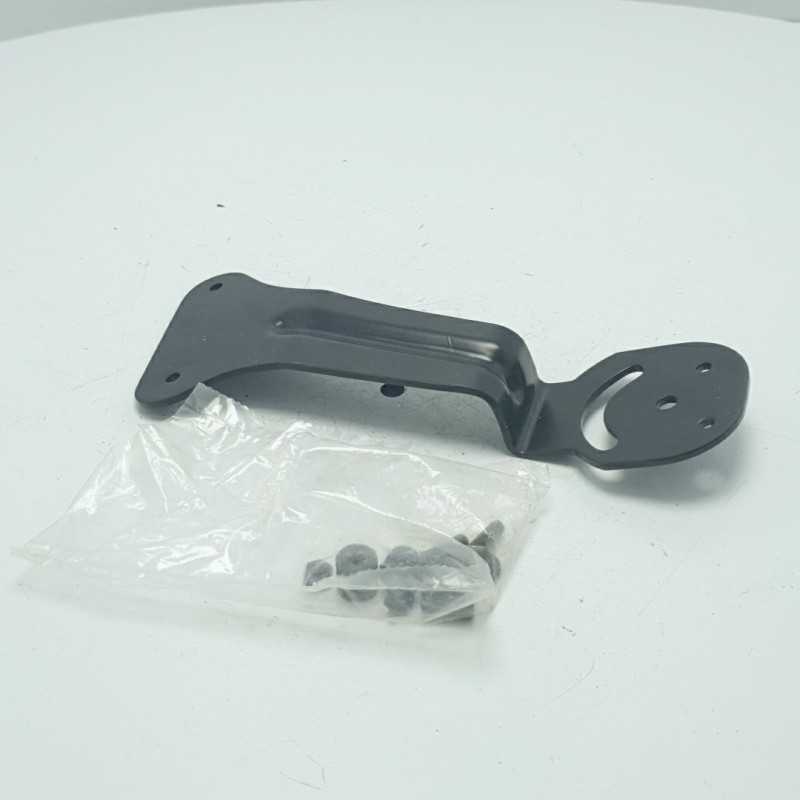 235.00.0162 attacco staffa supporto bracciolo Opel Vectra Metalplast 235.00.0162 attacco staffa supporto bracciolo Opel Vectra Metalplast