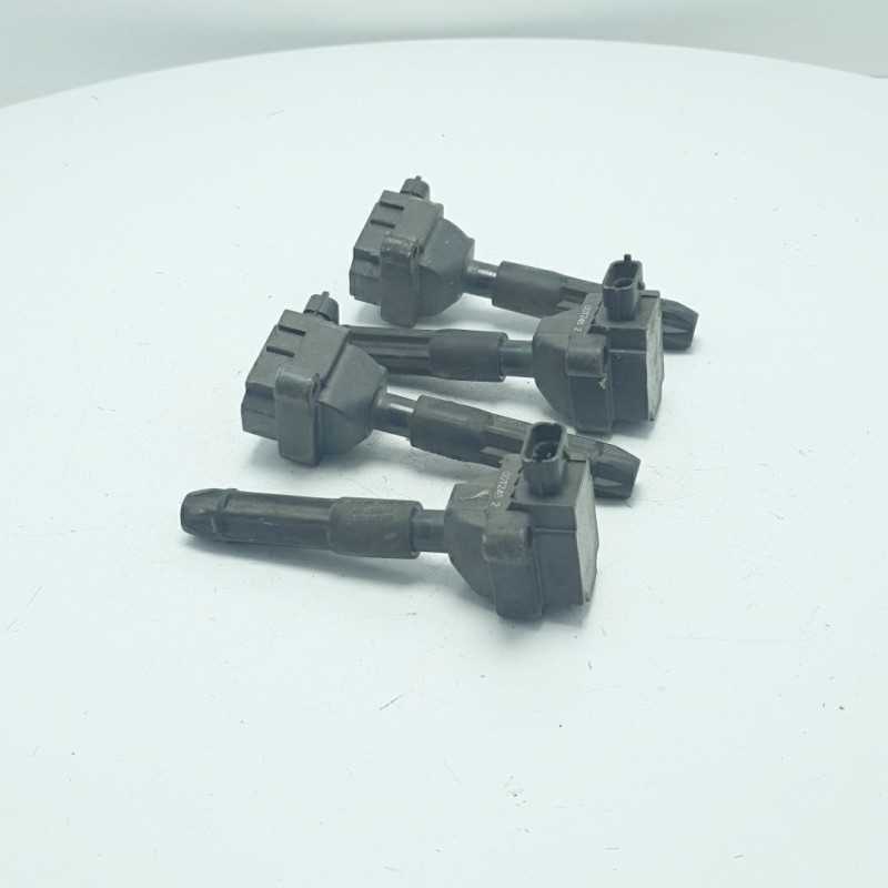 A0001501780 kit 4 bobine accensione avviamento Mercedes R170 SLK 2.3 benzina 1996-04 Beru A0001501780 kit 4 bobine accensione avviamento Mercedes R170 SLK 2.3 benzina 1996-04 Beru