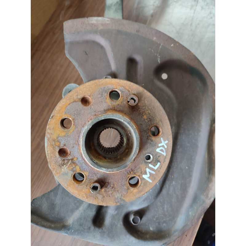 Mozzo-Fusello anteriore destro Mercedes ML pos A0