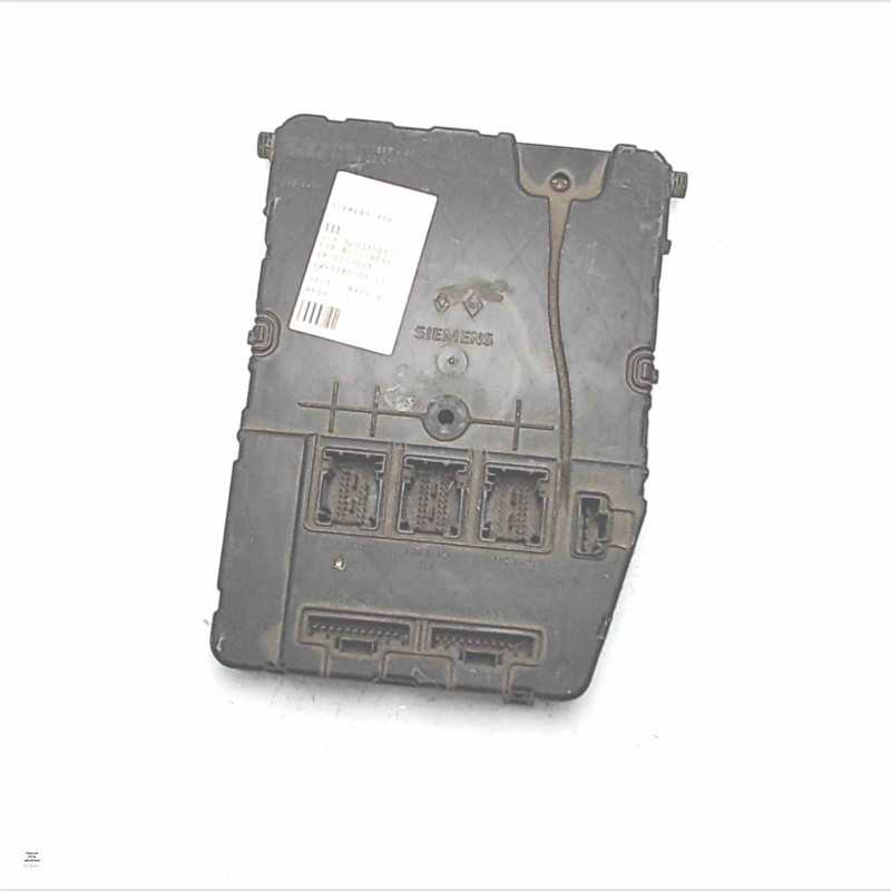 8200305575 Centralina ECU Body computer Renault Megane II serie 2003-10 S118400200I 8200305575 Centralina ECU Body computer Renault Megane II serie 2003-10 S118400200I
