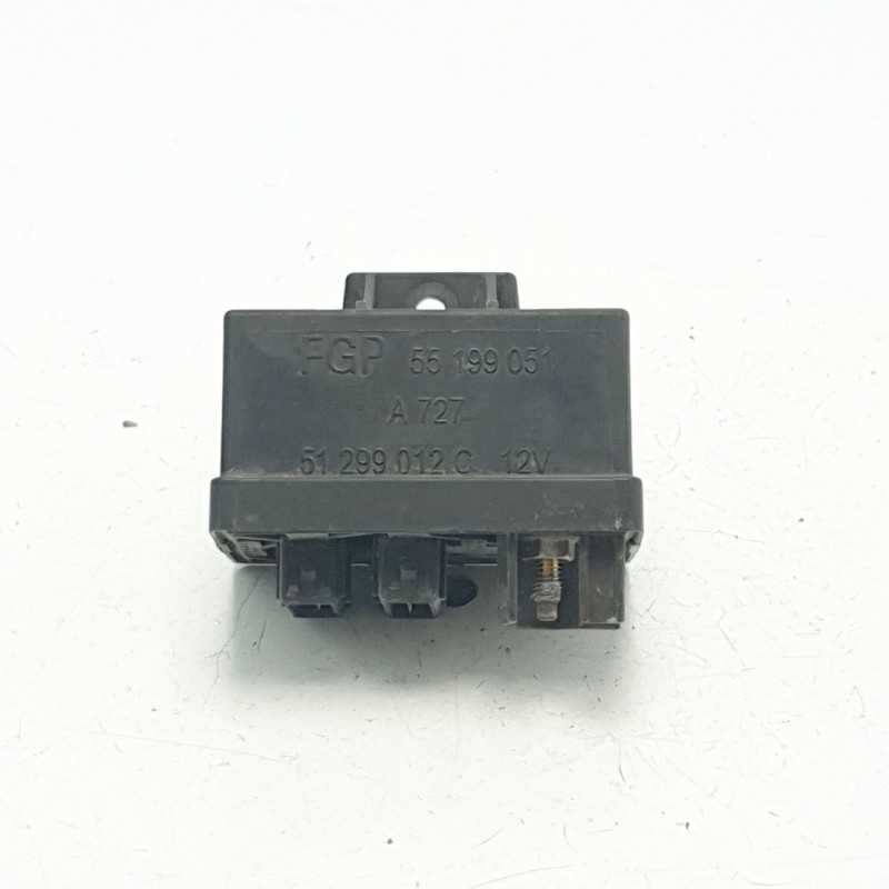51299012 centralina relè preriscaldamento candelette Fiat Stilo 1.9 Jtd A727 51299012 centralina relè preriscaldamento candelette Fiat Stilo 1.9 Jtd A727