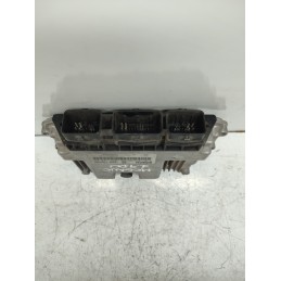 CENTRALINA MOTORE RENAULT MEGANE SCENIC 1.9 DCI 2004-08 BOSCH 0281012589 8200527725 USATA