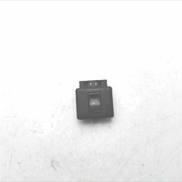 B569 Interruttore pulsante alzavetri alzacristalli Fiat Panda 141 1986-03