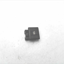 B569 Interruttore pulsante alzavetri alzacristalli Fiat Panda 141 1986-03