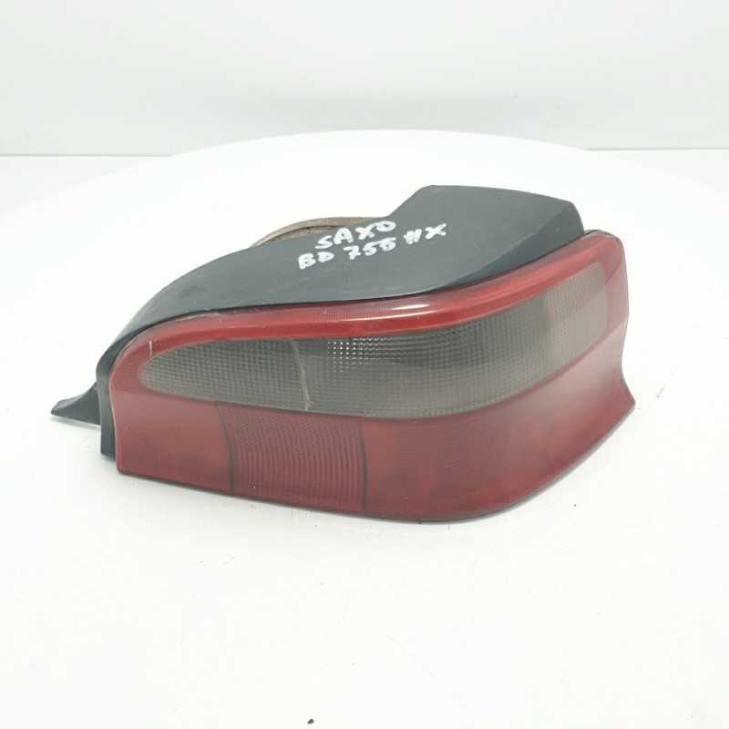 Faro fanale gruppo ottico stop Citroen Saxo 1996-99 posteriore destro Scintex Faro fanale gruppo ottico stop Citroen Saxo 1996-99 posteriore destro Scintex