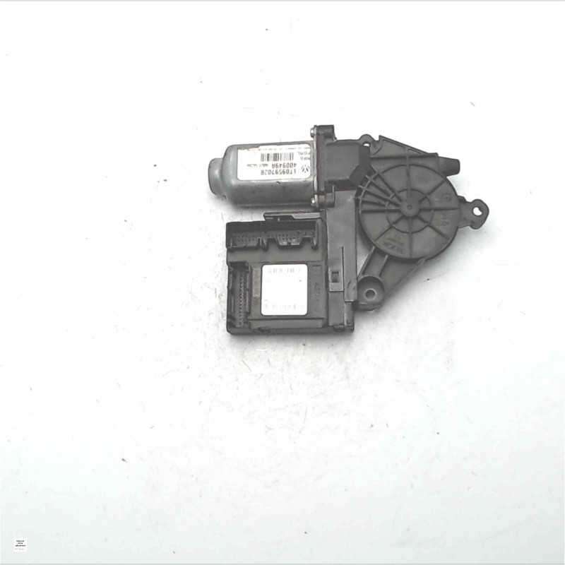 1T0959702B Motorino alzavetri alzacristalli anteriore destro Volkswagen Passat B6 2006 1T0959702B Motorino alzavetri alzacristalli anteriore destro Volkswagen Passat B6 2006