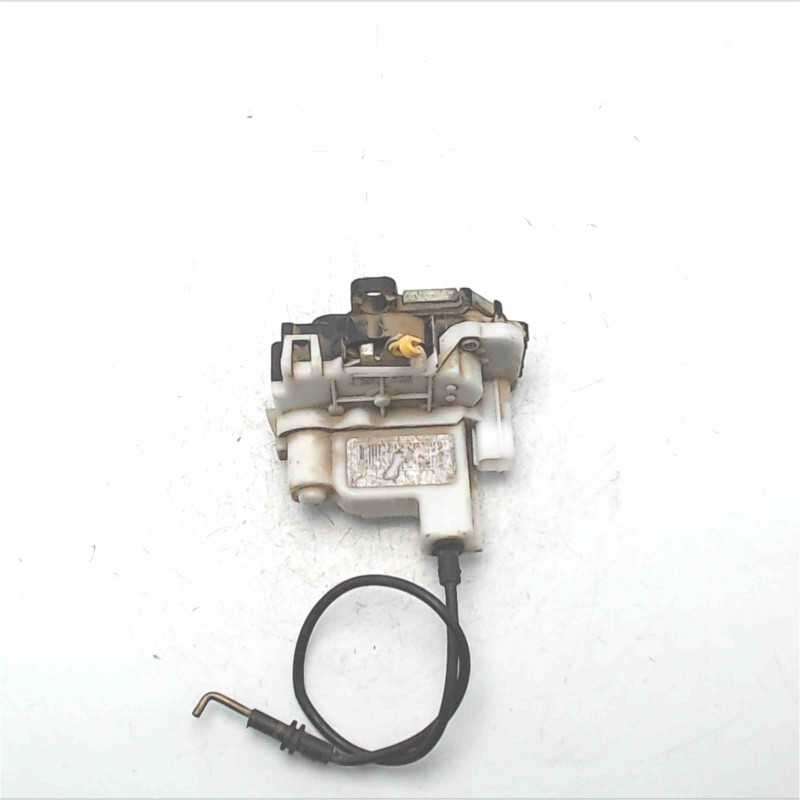 46803514 Serratura chiusura posteriore destra Fiat Panda II serie 169 2003-12 4pin 46803514 Serratura chiusura posteriore destra Fiat Panda II serie 169 2003-12 4pin