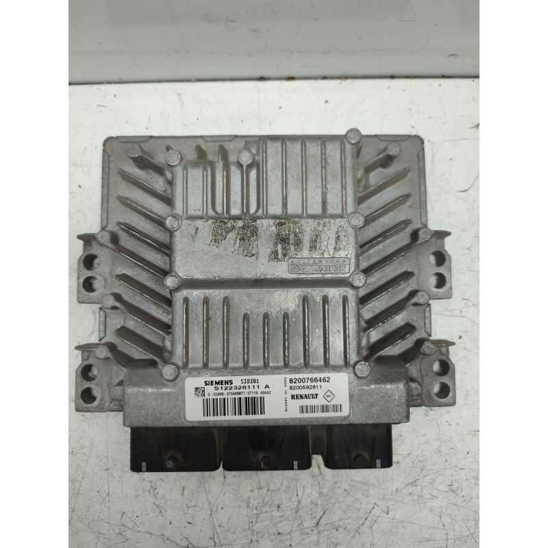 8200766462 CENTRALINA MOTORE RENAULT MEGANE SCENIC MK2 1.5 DCI 2003 SIEMENS S122326111 8200592611