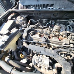 Ricambi usati sul piazzale toyota Rav4
