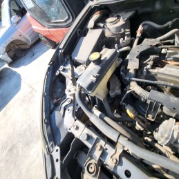 Ricambi usati sul piazzale toyota Rav4