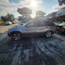 Ricambi usati sul piazzale Bmw X5