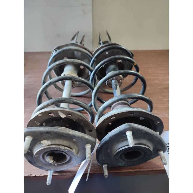 Ammortizzatori coppia anteriore Toyota Yaris 1serie 48510-52401 pos C0