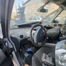 Ricambi usati sul piazzale