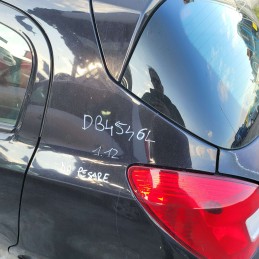 Ricambi usati sul piazzale Opel corsa