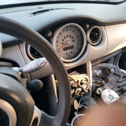 Ricambi usati sul piazzale Mini cooper