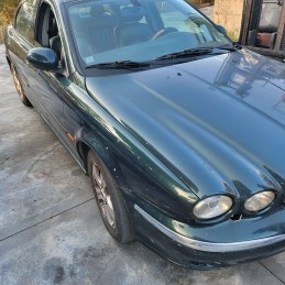 Ricambi usati sul piazzale Jaguar