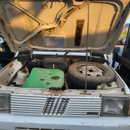 Ricambi usati sul piazzale Fiat Panda