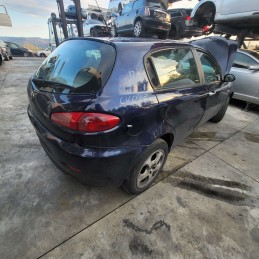 Ricambi usati sul piazzale Alfa Romeo 147