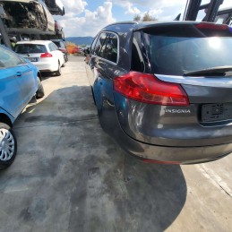 Ricambi usati sul piazzale Opel Insigna