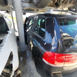 Ricambi usati sul piazzale Volkswagen Touareg
