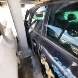 Ricambi usati sul piazzale Volkswagen Touareg
