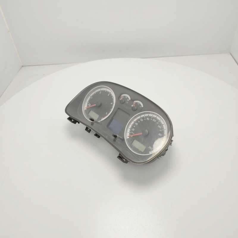 1J5920825C Tachimetro quadro strumenti contachilometri VW Bora 1.9 TDi 1J5920825C Tachimetro quadro strumenti contachilometri VW Bora 1.9 TDi