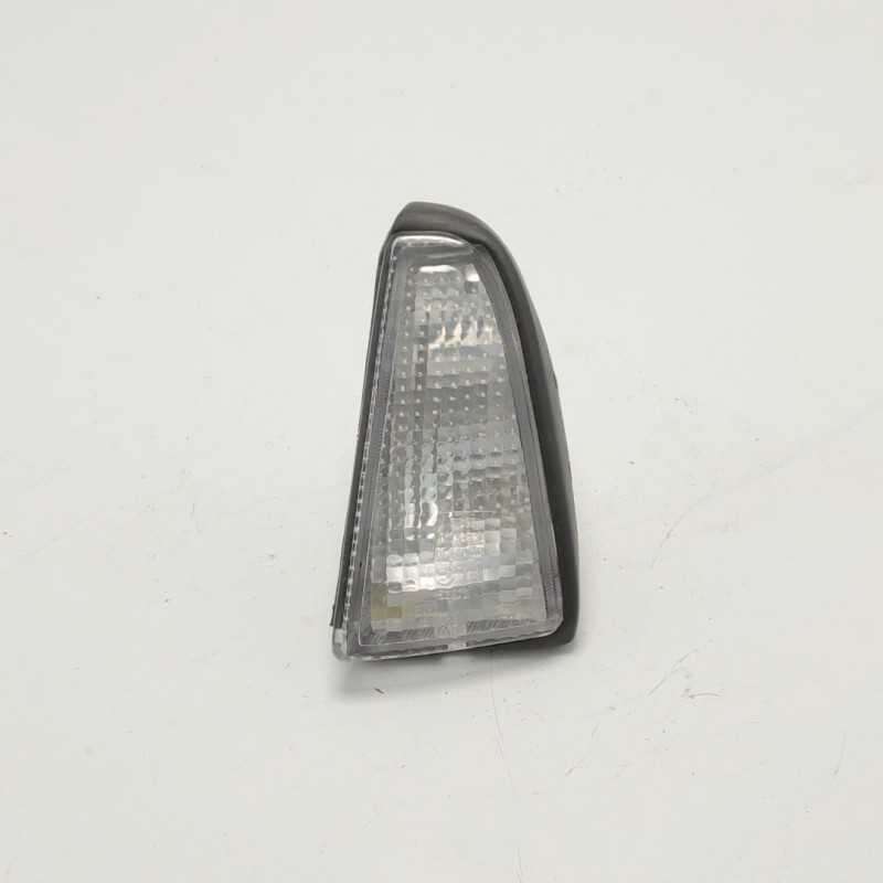 Fanalino freccia indicatore direzione Fiat Cinquecento anteriore sinistra bianco Fanalino freccia indicatore direzione Fiat Cinquecento anteriore sinistra bianco
