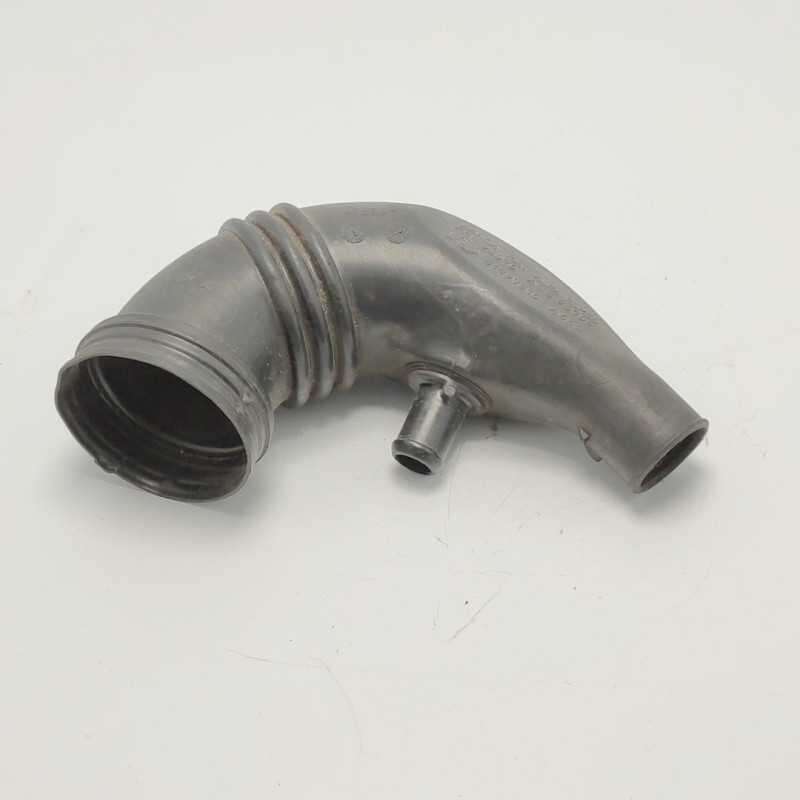 51897510 tubo manicotto condotto aspirazione turbina Fiat 500 L 351 352 1.3 MTJ 51897510 tubo manicotto condotto aspirazione turbina Fiat 500 L 351 352 1.3 MTJ