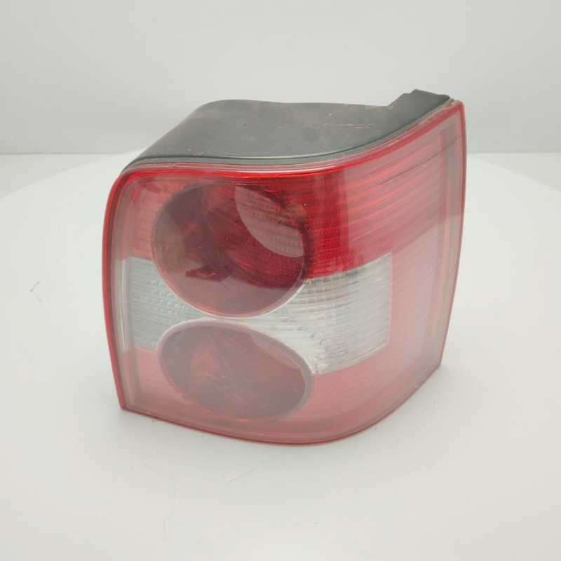 Faro fanale gruppo ottico stop VW Passat B5 2000-06 posteriore destro Faro fanale gruppo ottico stop VW Passat B5 2000-06 posteriore destro