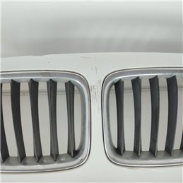 51112990185 paraurti anteriore Bmw E84 serie X1 2008-13 colore bianco ammaccatura e graffi importanti lato destro