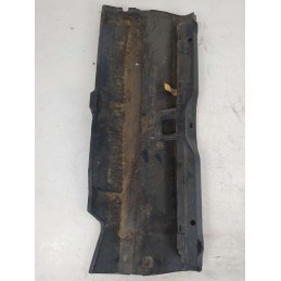 867813301A Traversa rivestimento terminale posteriore Volkswagen Polo II serie 1981-1994