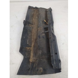 867813301A Traversa rivestimento terminale posteriore Volkswagen Polo II serie 1981-1994