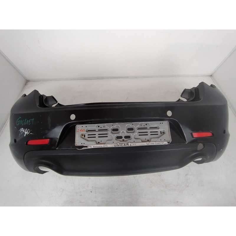 Paraurti posteriore Alfa Romeo Giulietta 940 2010-20 colore nero numerosi graffi piccola crepa lato sinistro