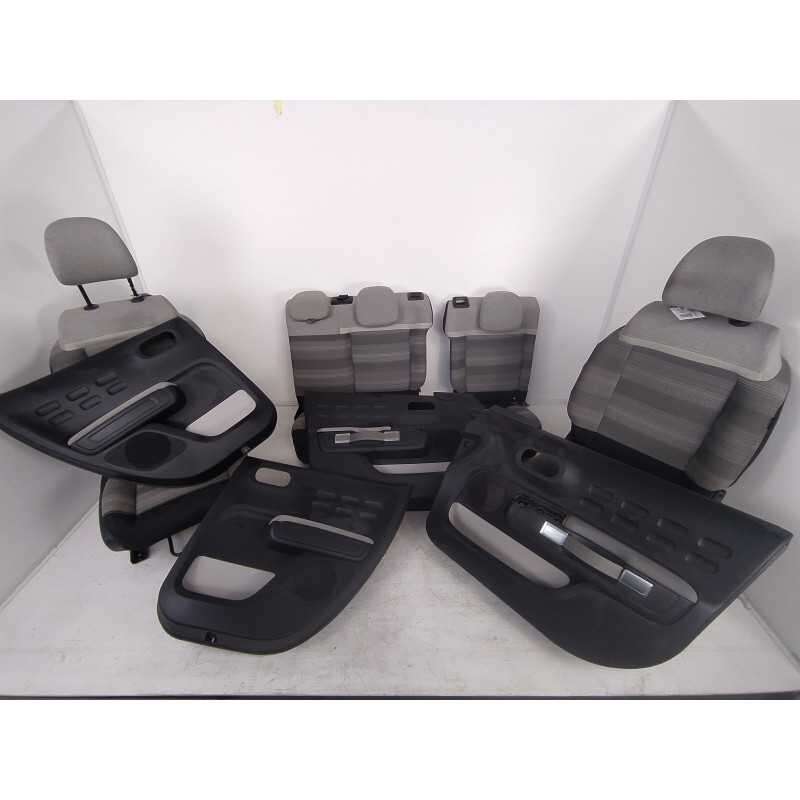Sedili tappezzeria selleria completa Citroen C3 ATTENZIONARE FOTO SEDILE STRAPPATO