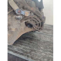 Cambio Renault Megane 1.9d 88kw 6marce 2005(8200361232)pos H1